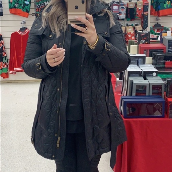 Authentic burberry jacket - Picture 2 of 6